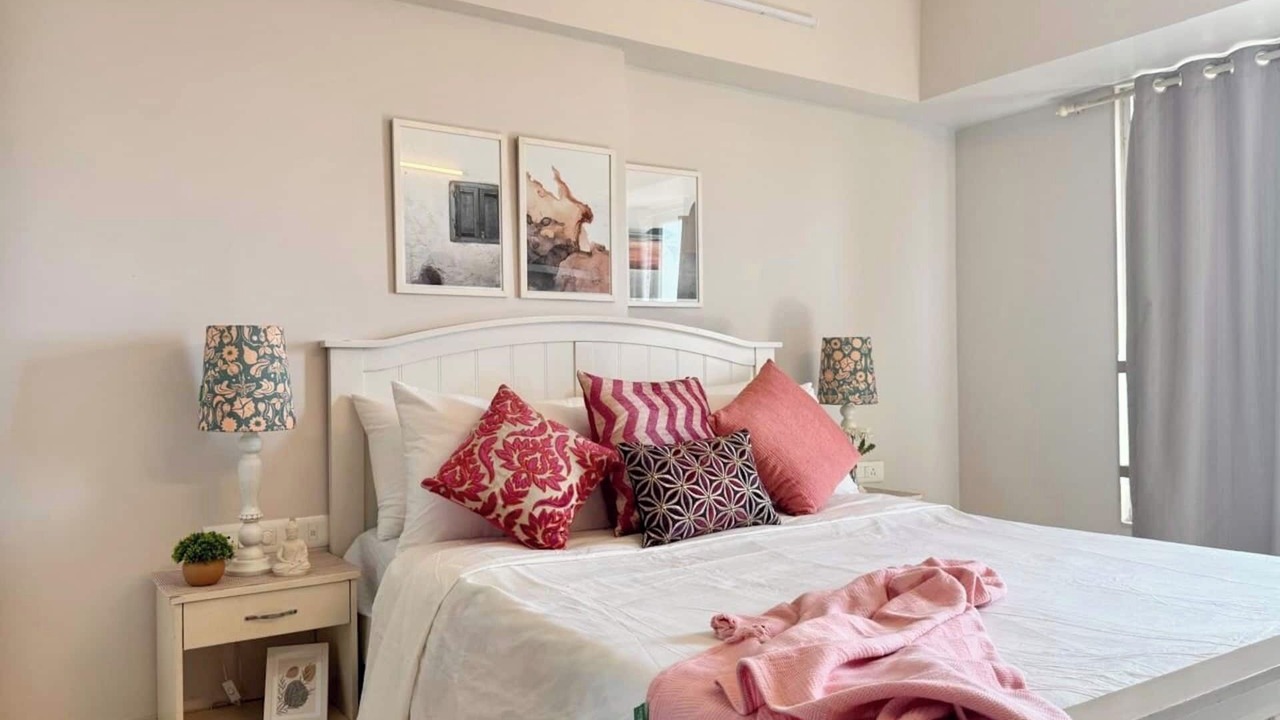 Photo of Bedroom in Bandra East