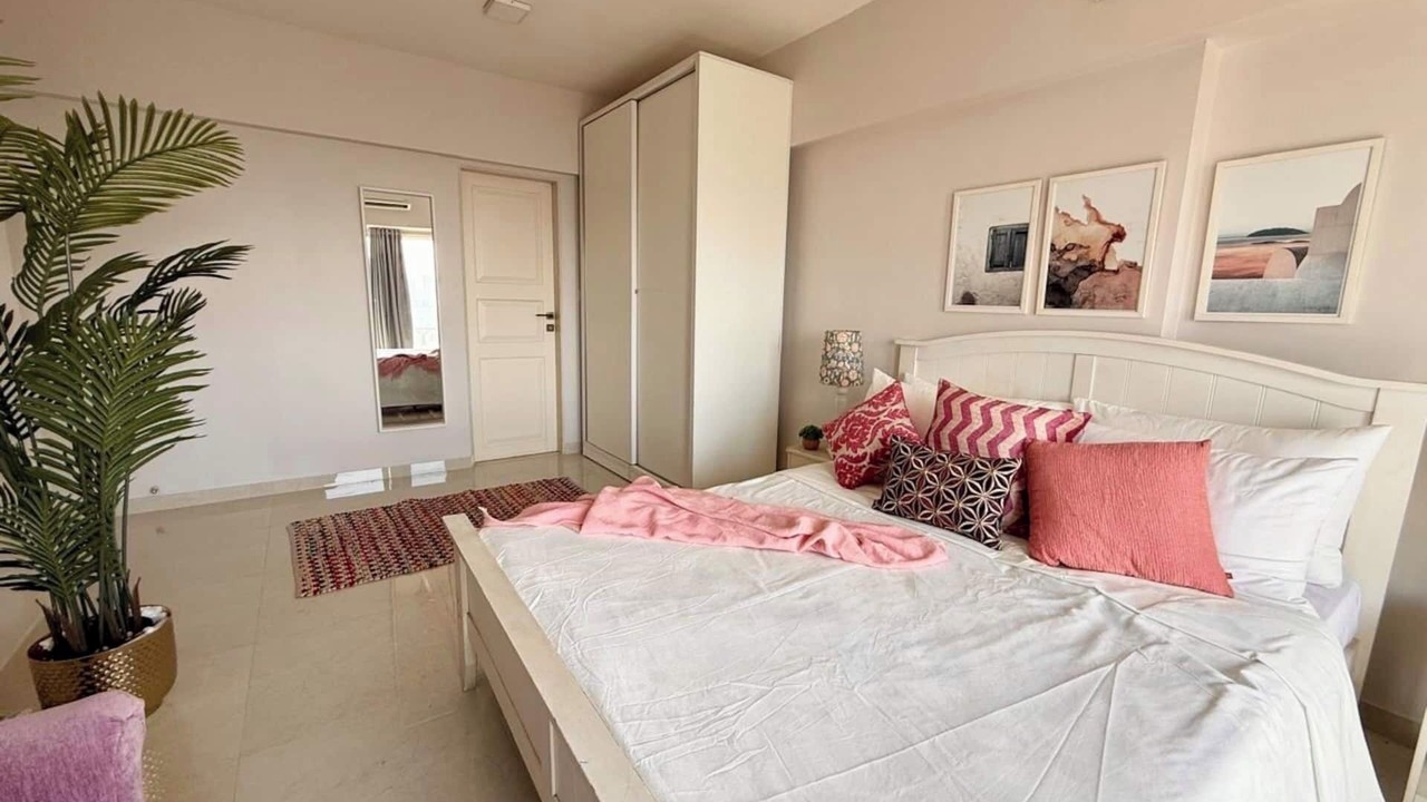 Photo of Bedroom in Bandra East