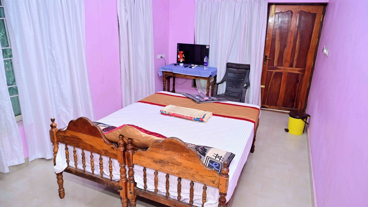 Photo of Bedroom in Vellayani