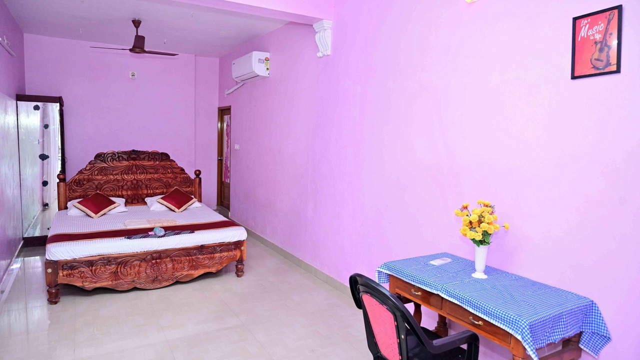 Photo of Bedroom in Vellayani