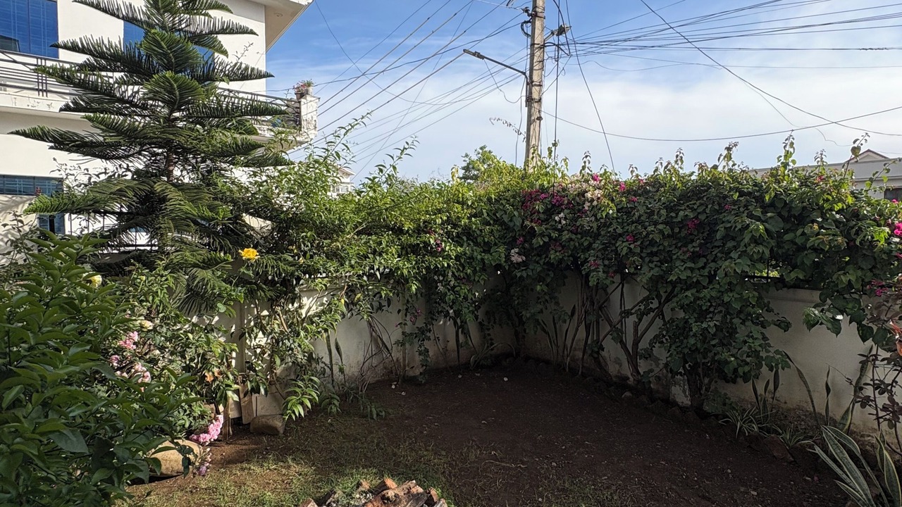 Photo of Outdoor in Bullawala