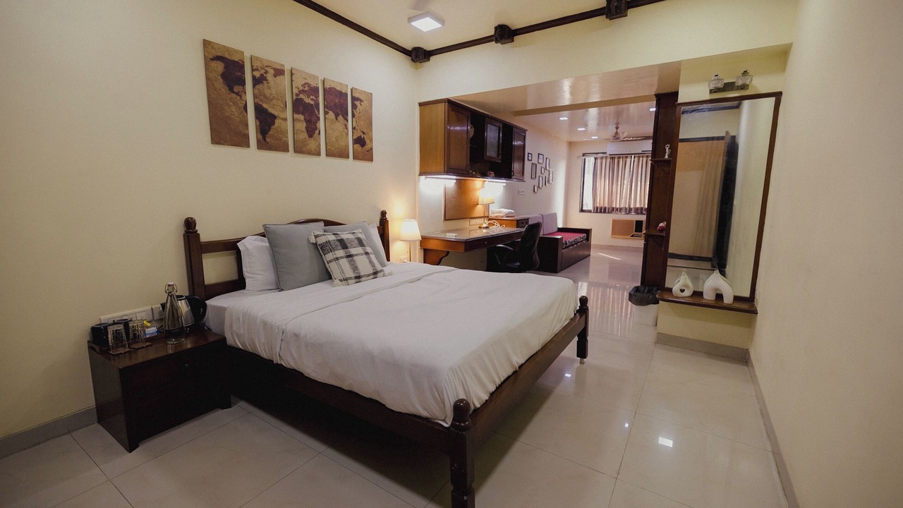 Photo of Bedroom in Dadar East
