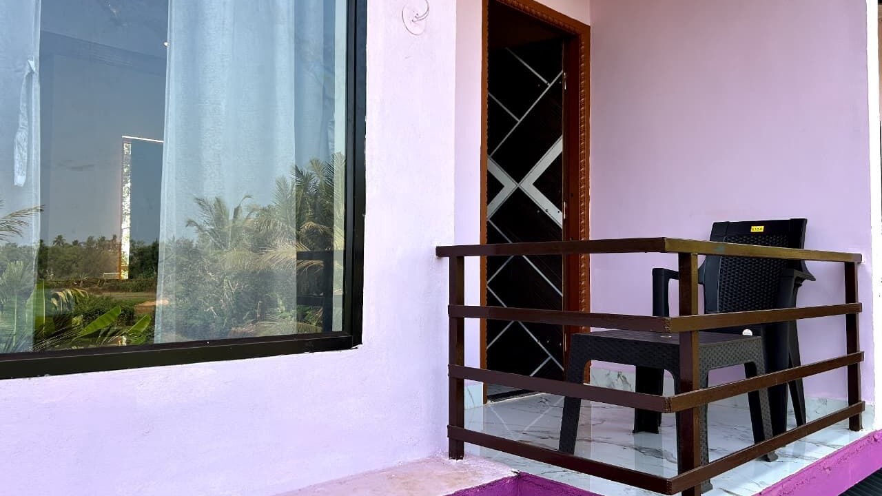 Photo of Patio Balcony in Hireguthi