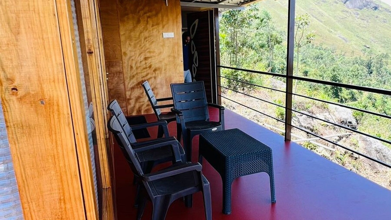 Photo of Patio Balcony in Kodaikanal