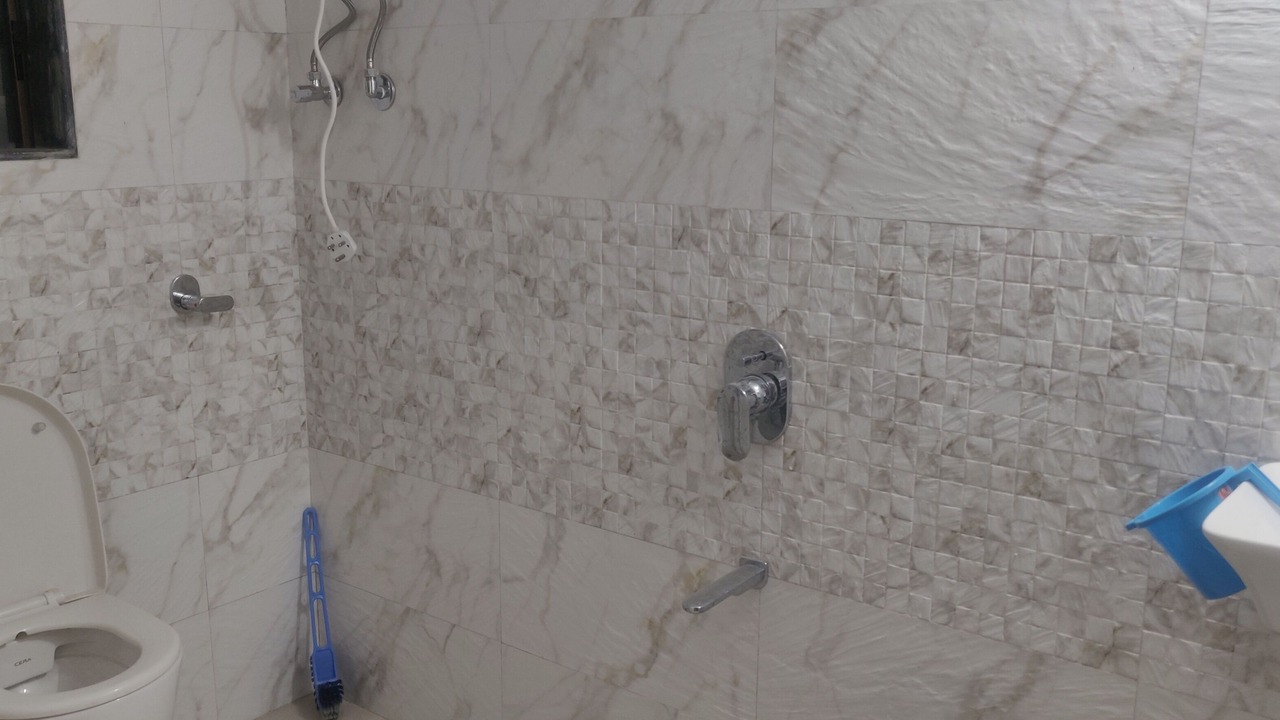 Photo of Bathroom in Tarapur