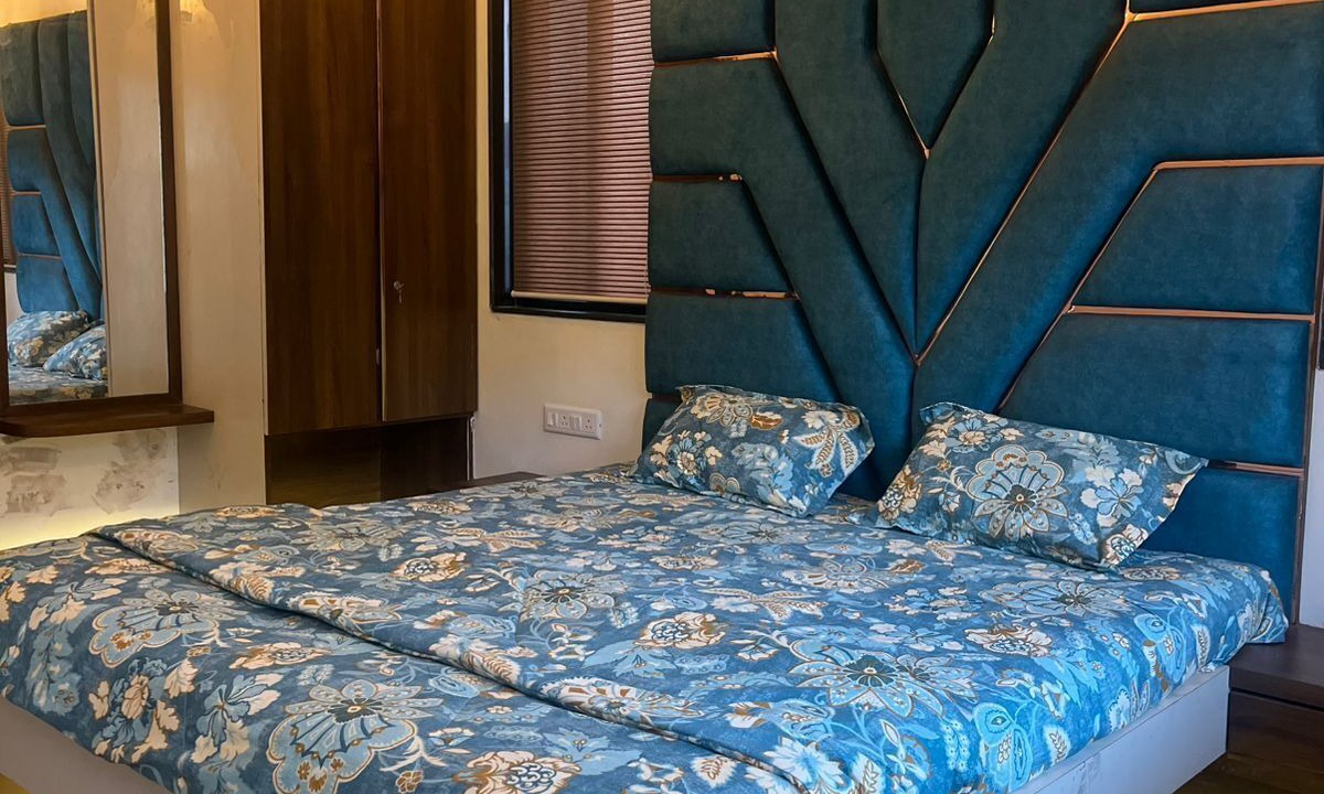Photo of Bedroom in Daulatabad