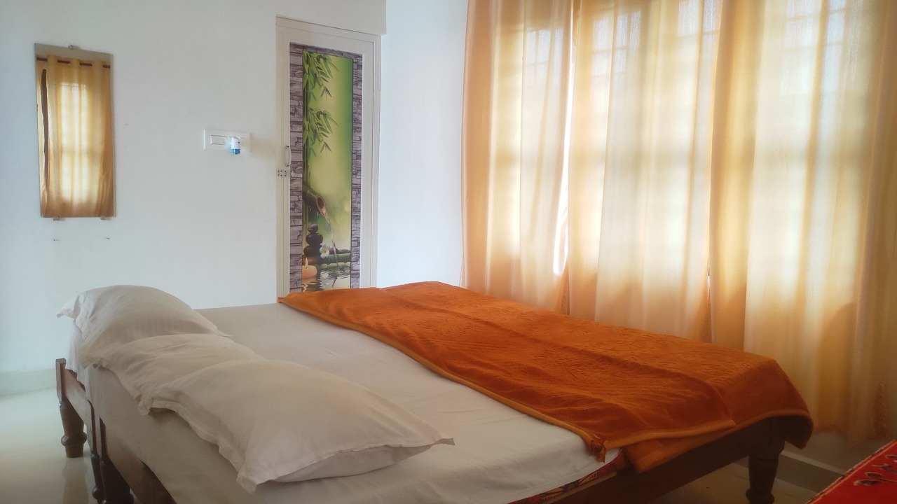 Photo of Bedroom in Kushalnagar
