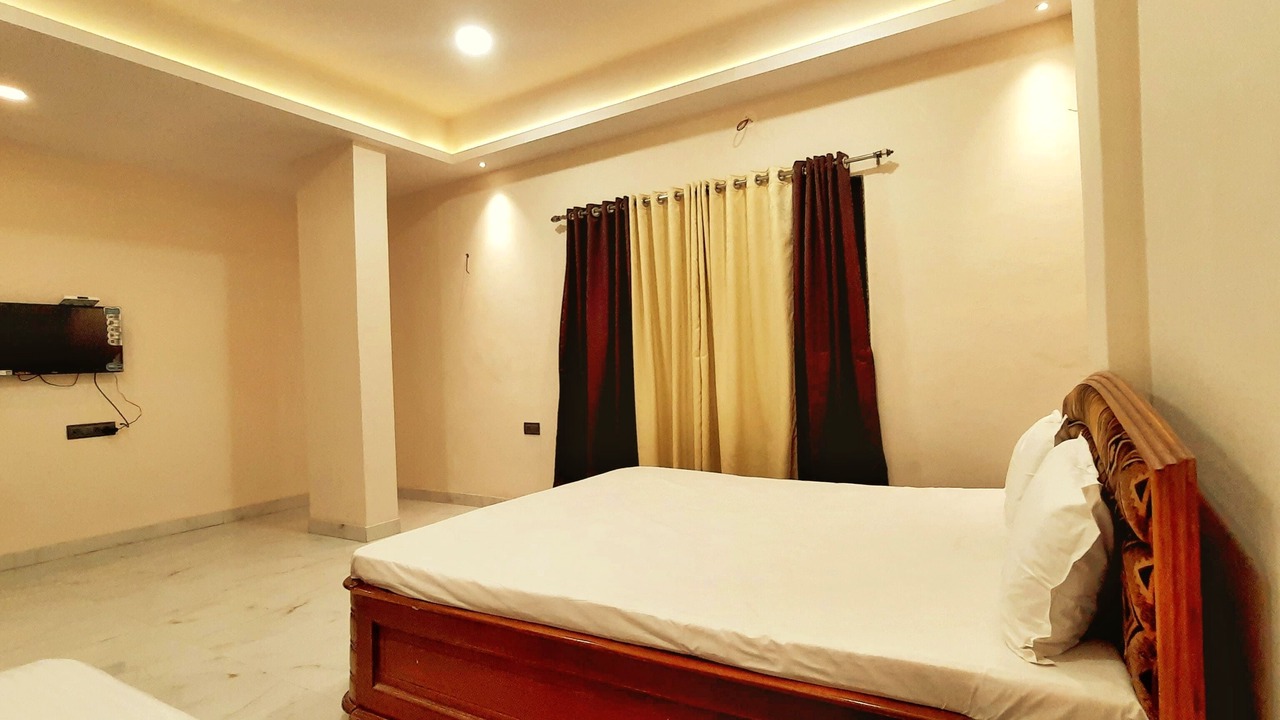 Photo of Bedroom in Shirdi