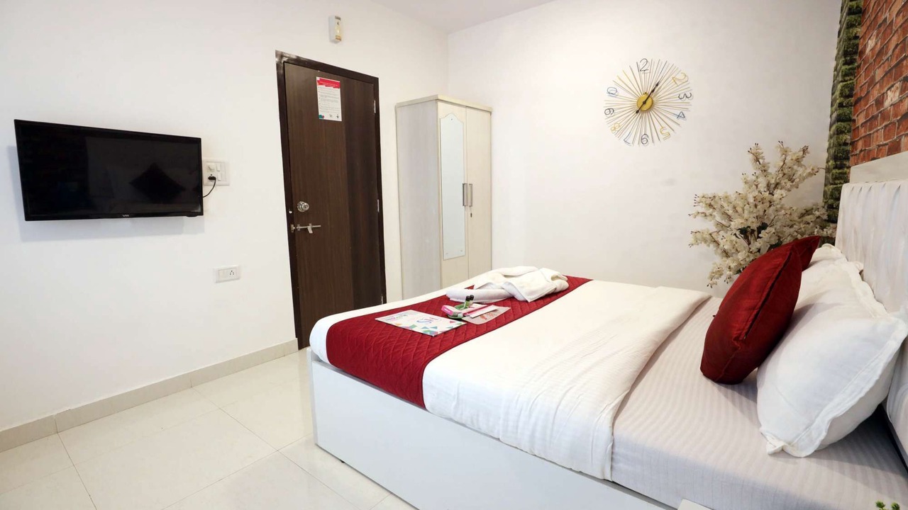 Photo of Bedroom in Kandivali East