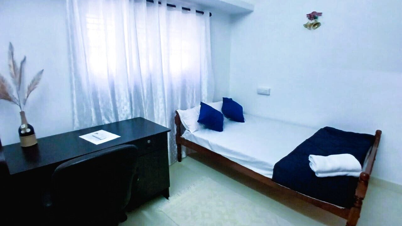 Photo of Bedroom in Alappuzha