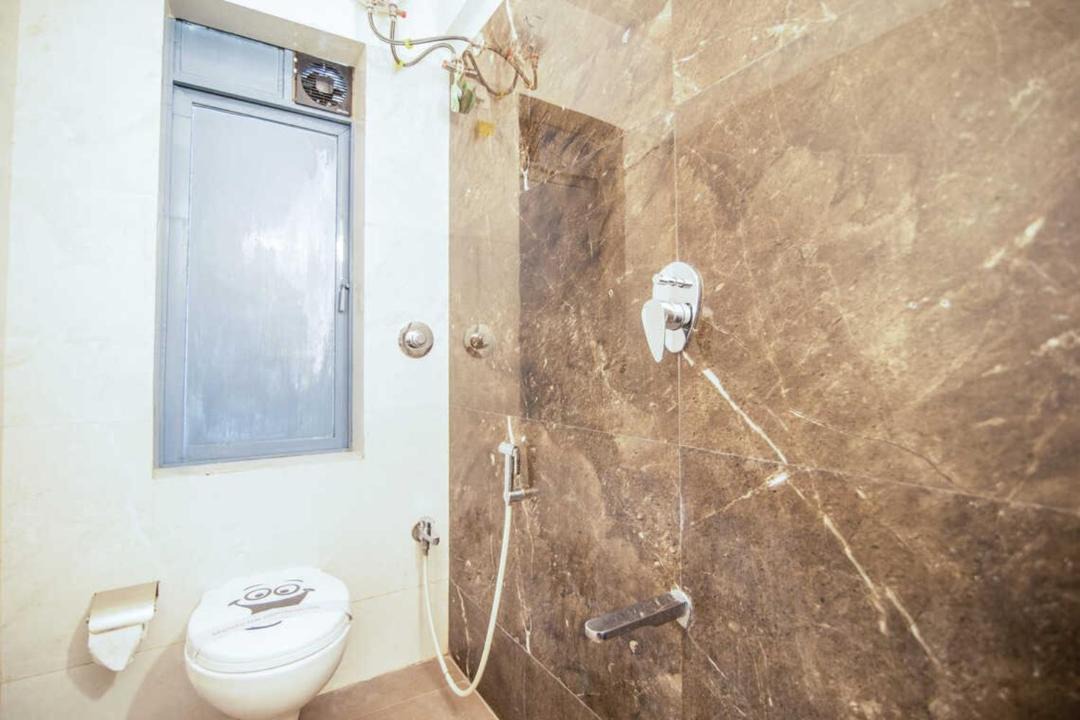 Photo of Bathroom in Santacruz
