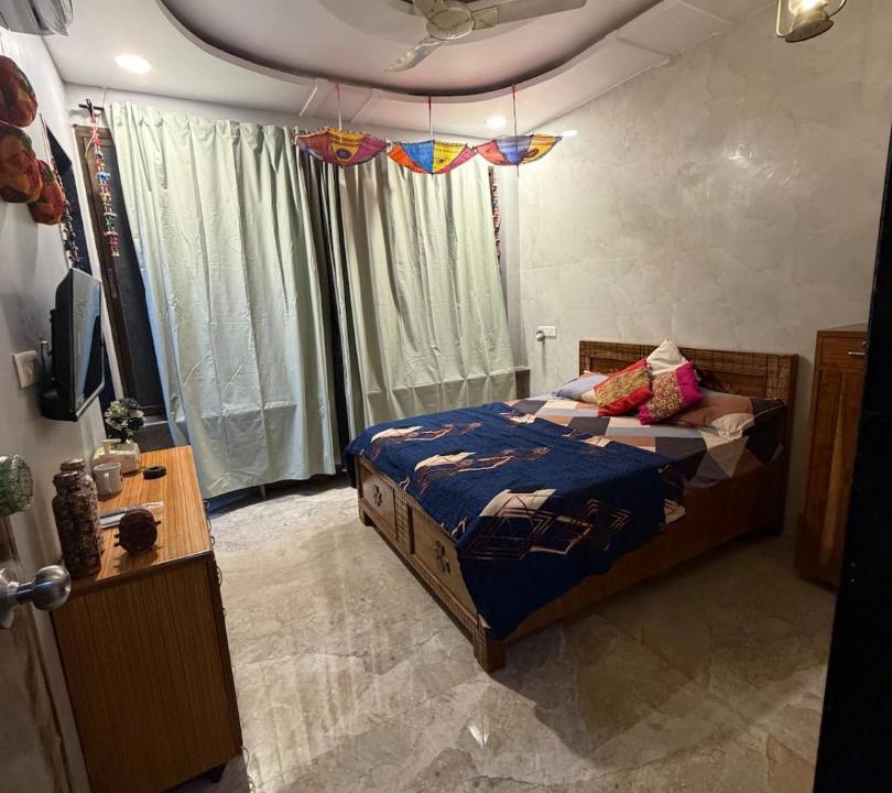 Photo of Bedroom in Nilje Gaon