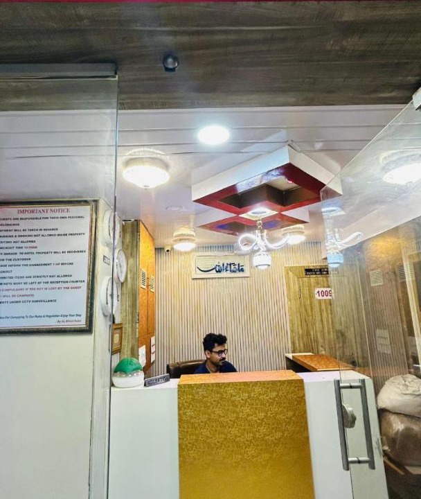Photo of Others in Prabhadevi