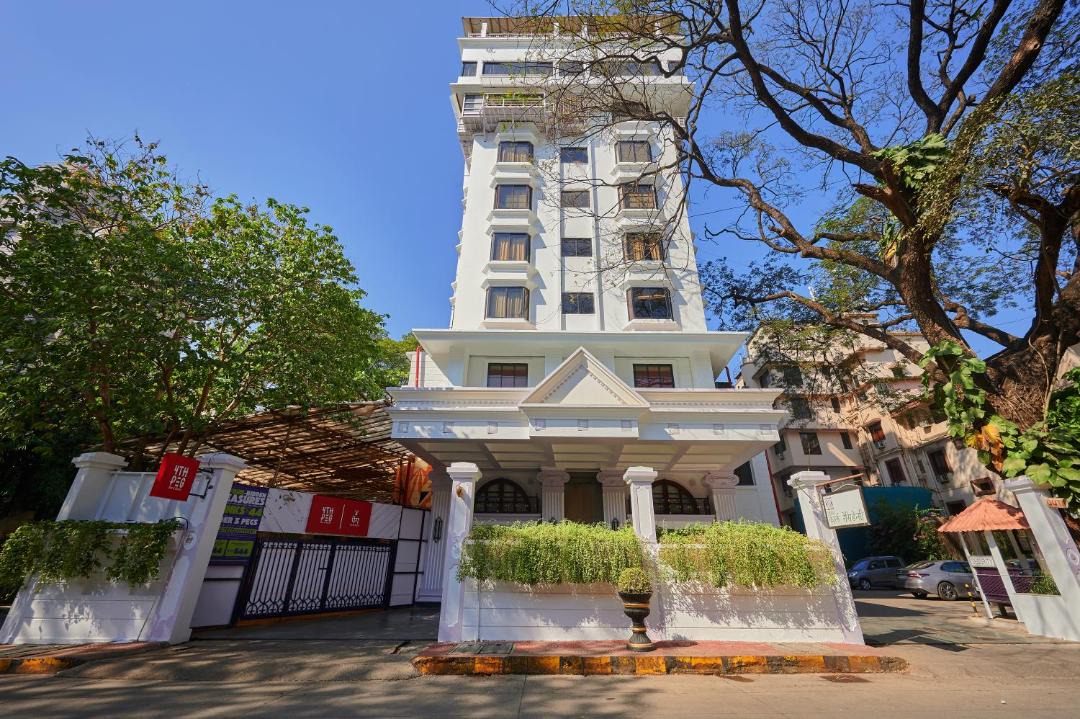 Photo of Buildings in Vile Parle West