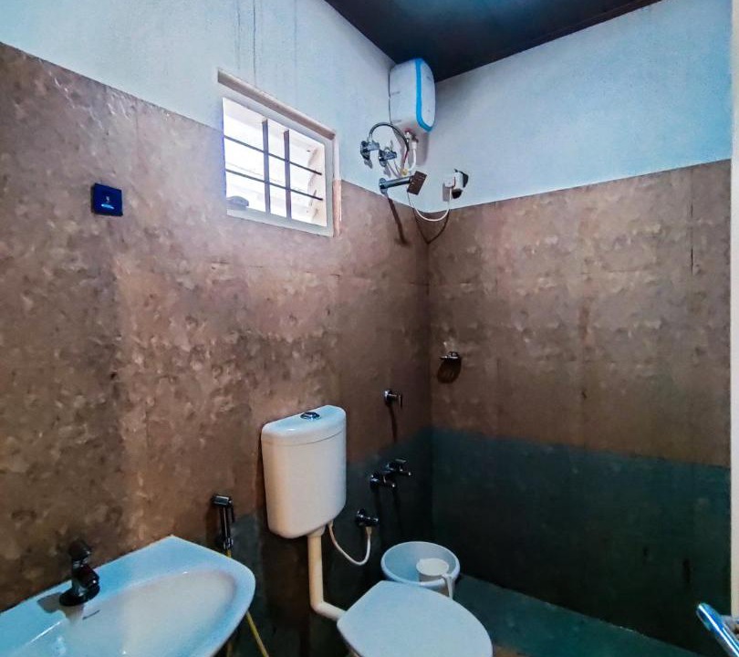 Photo of Bathroom in Kadalundi