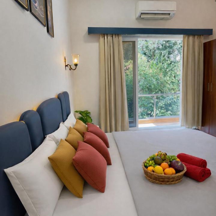 Photo of Bedroom in Arsiwalla Villa