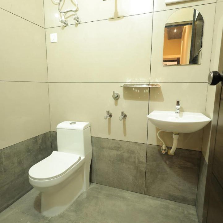 Photo of Bathroom in Thiruvananthapuram