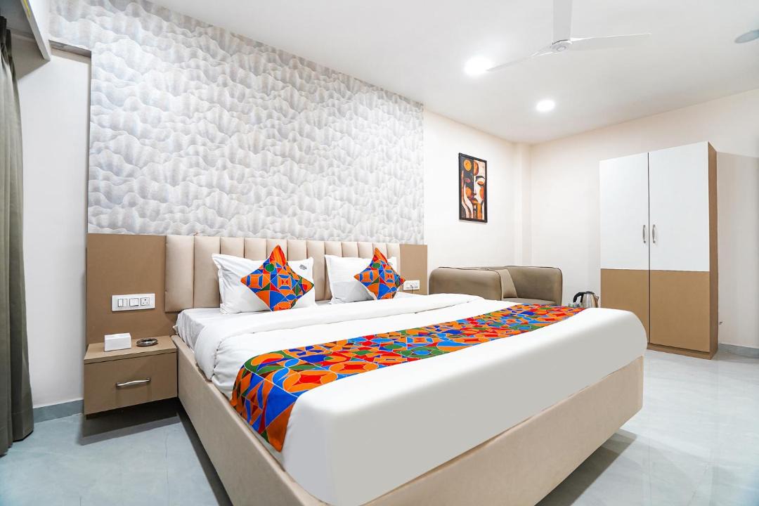 Photo of Bedroom in Wadgaon
