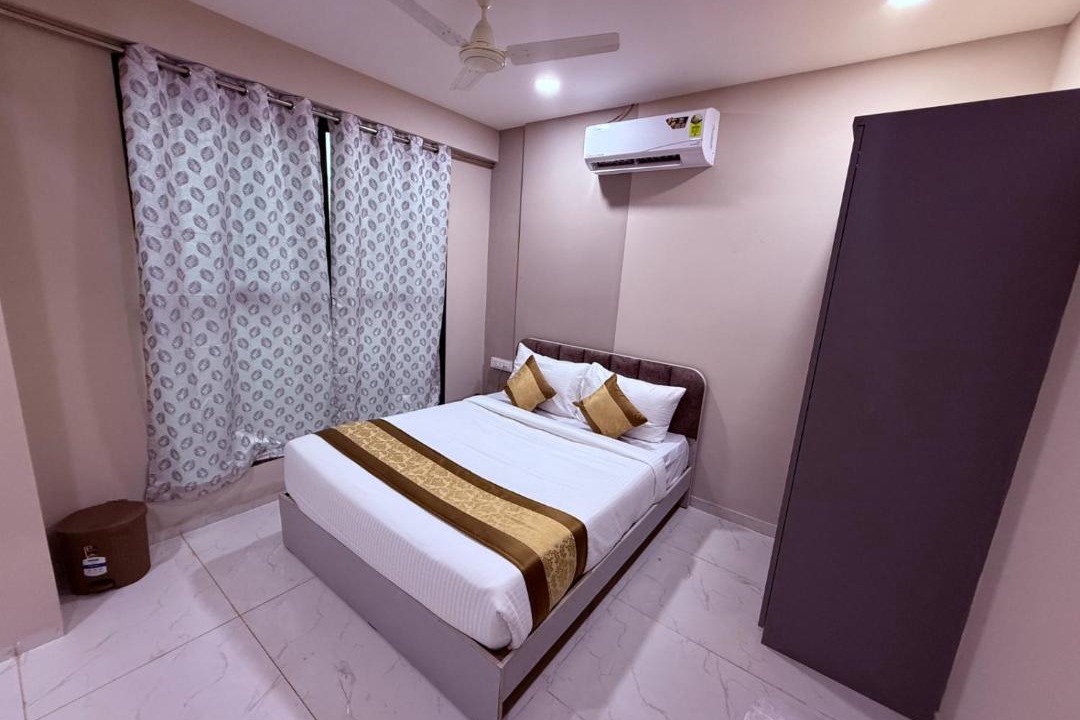 Photo of Bedroom in Thane West