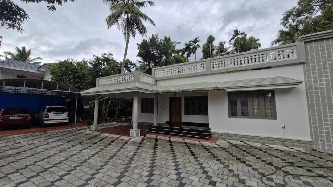 Photo of Others in Kuruppumthara