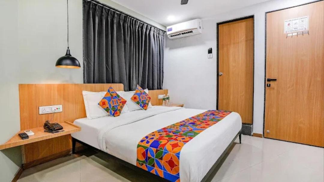 Photo of Bedroom in Surat