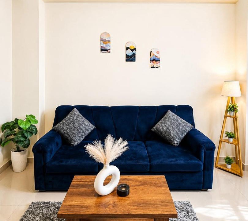 Photo of Livingroom in BTM Layout