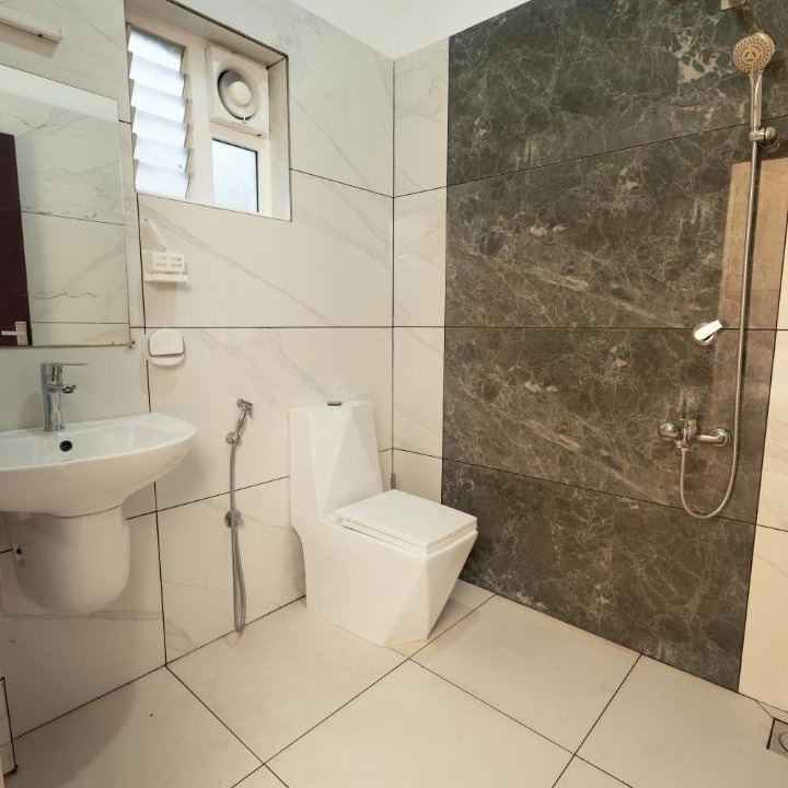 Photo of Bathroom in Thiruvananthapuram