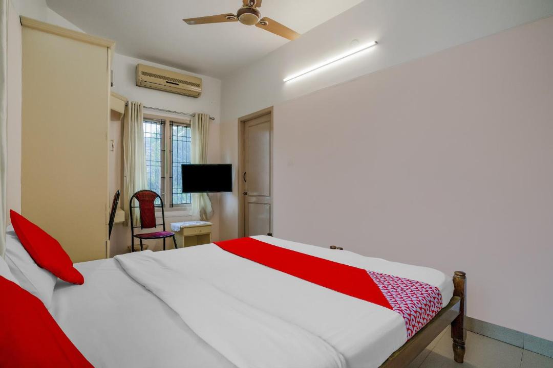 Photo of Bedroom in Thiruvananthapuram