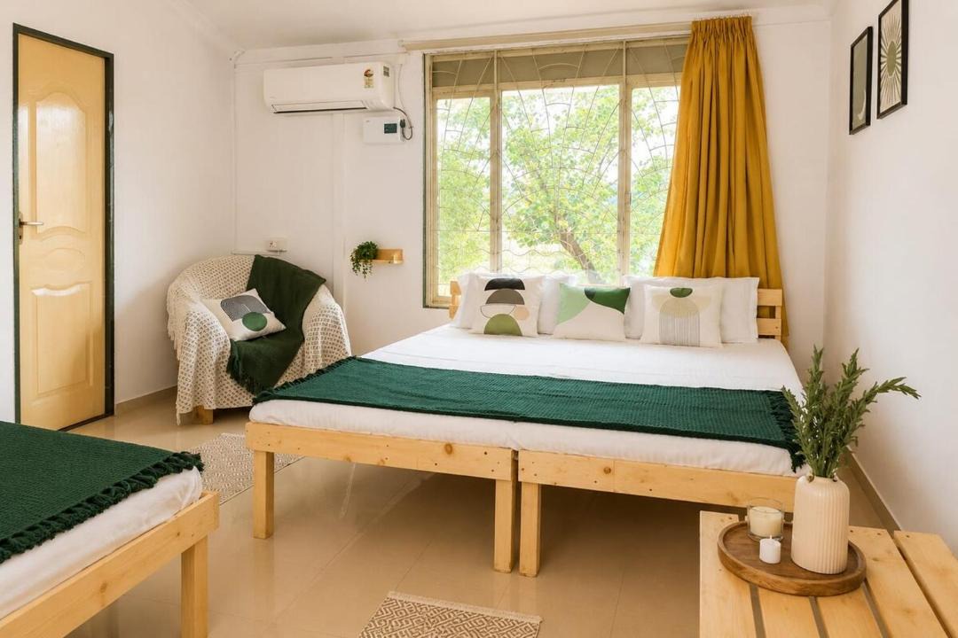 Photo of Bedroom in Pen