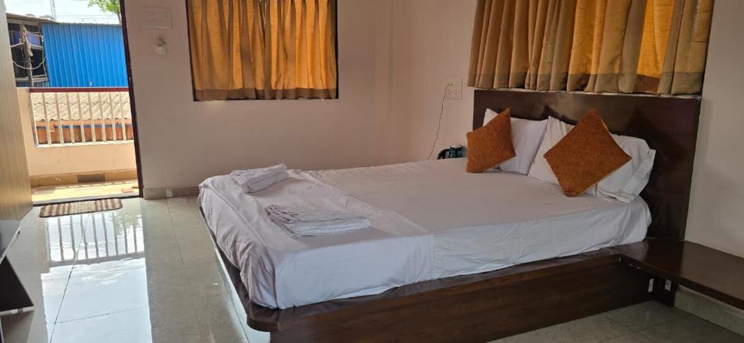 Photo of Bedroom in Khed