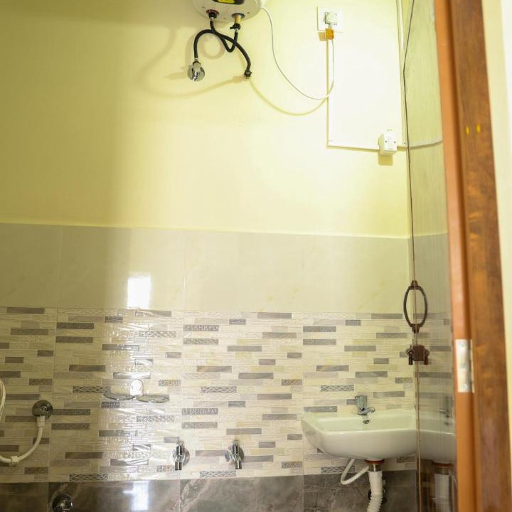 Photo of Bathroom in Tiruvannamalai