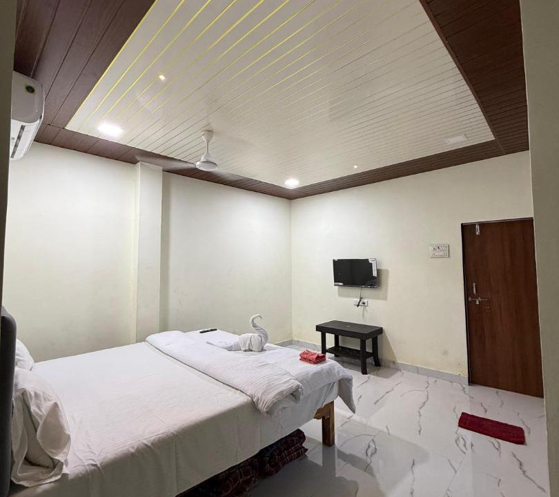 Photo of Bedroom in Diveagar