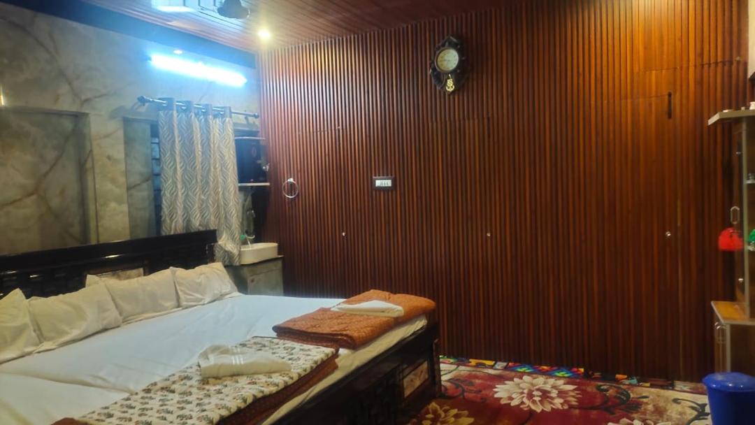 Photo of Bedroom in Rameshwaram