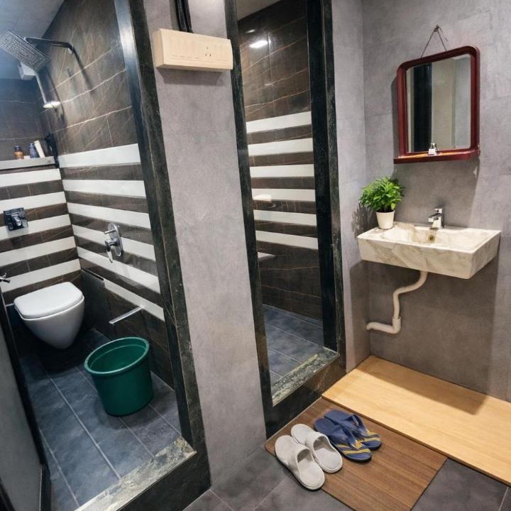 Photo of Bathroom in Marol