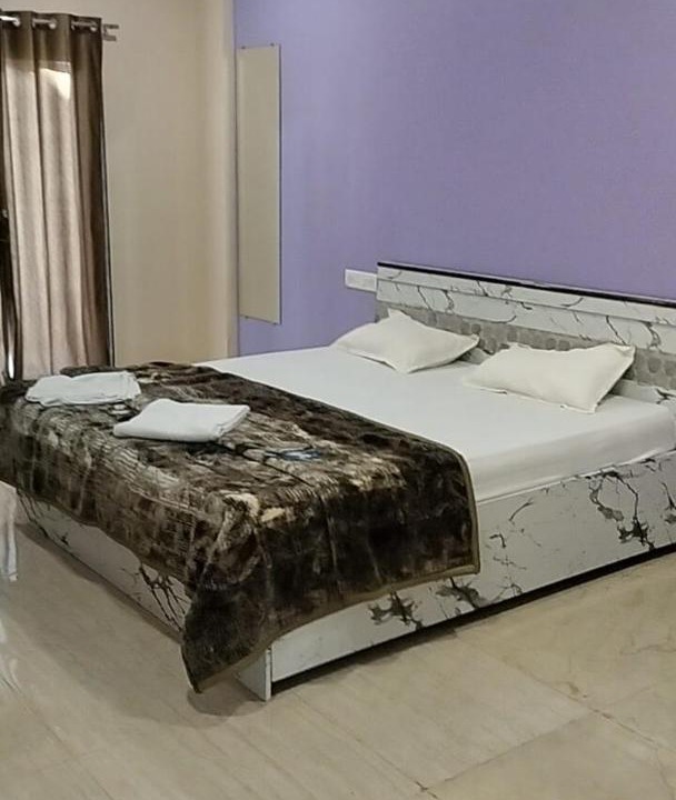 Photo of Bedroom in Ganpatipule