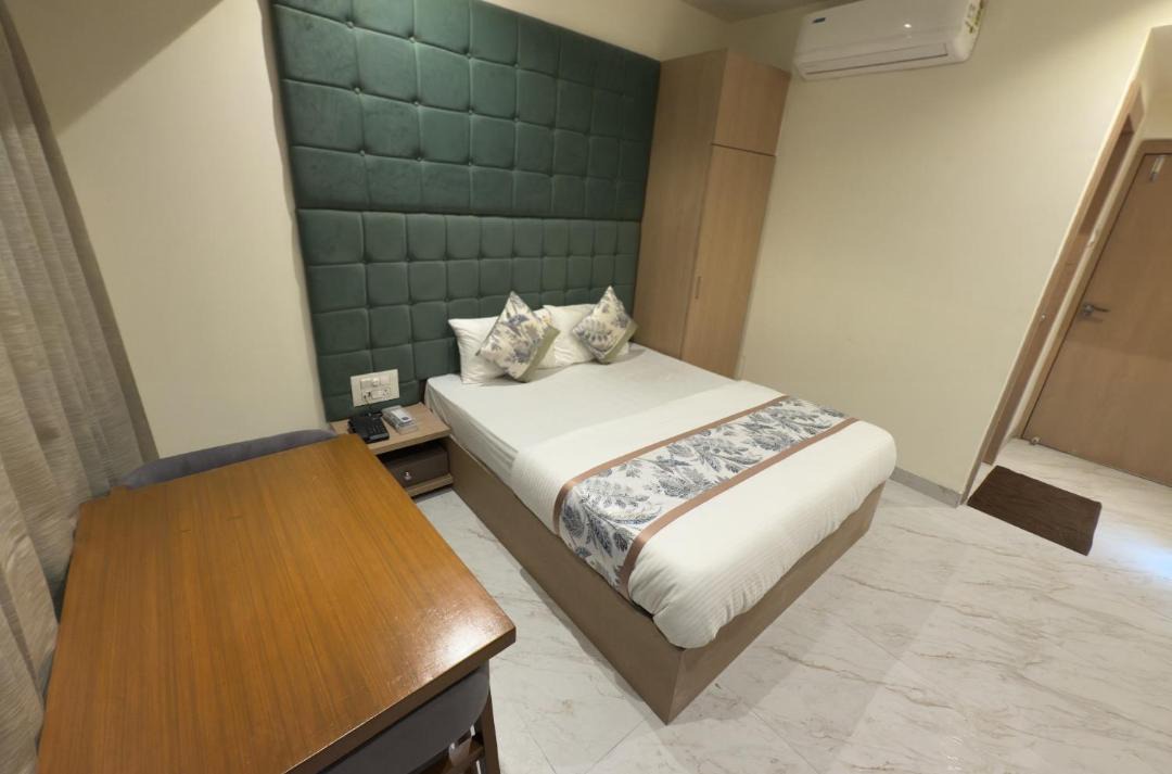 Photo of Bedroom in Nerul
