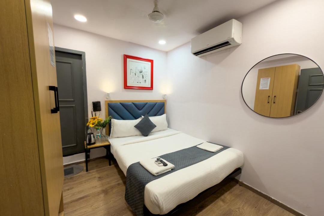Photo of Bedroom in Prabhadevi