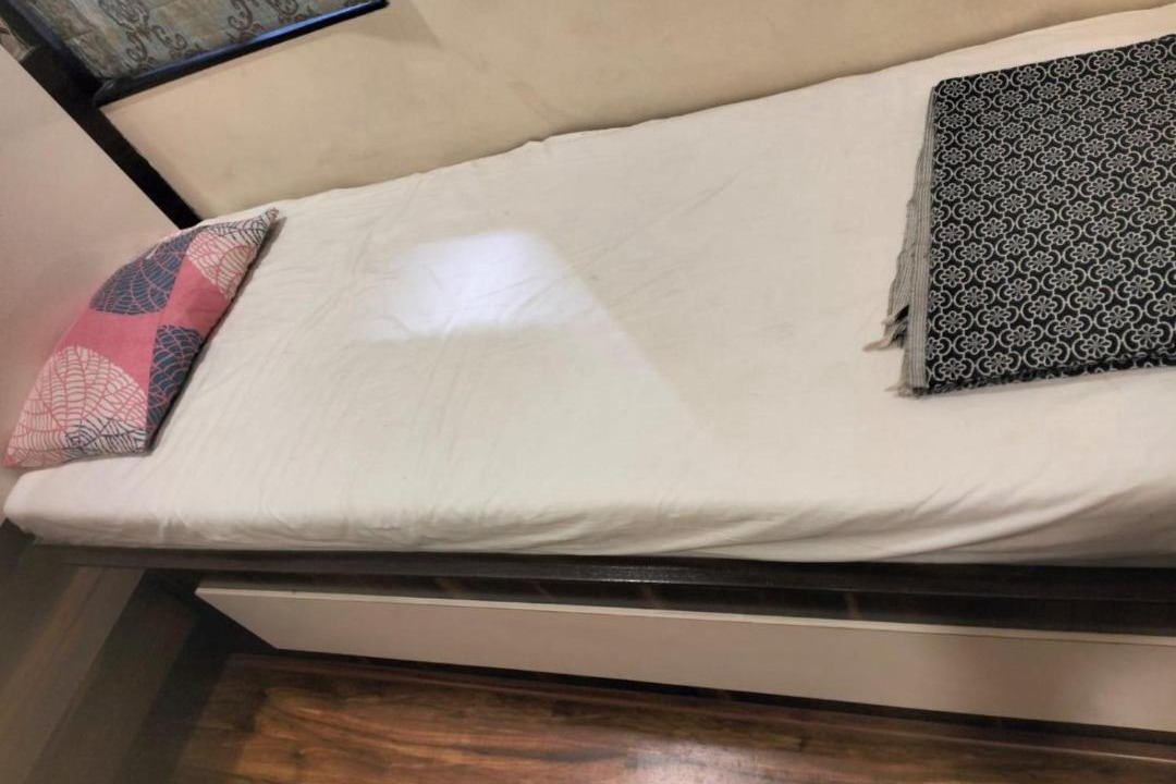 Photo of Bedroom in Thane West
