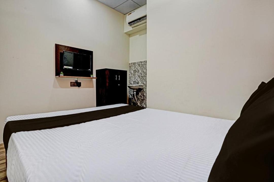 Photo of Bedroom in Surat