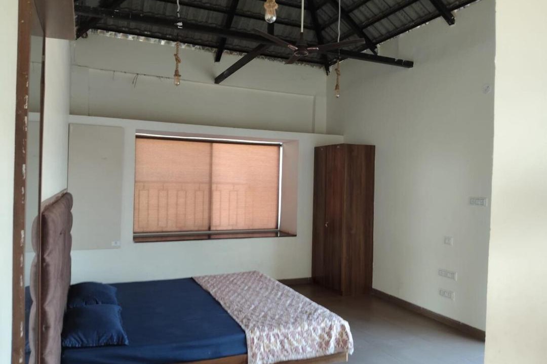 Photo of Bedroom in Daulatabad