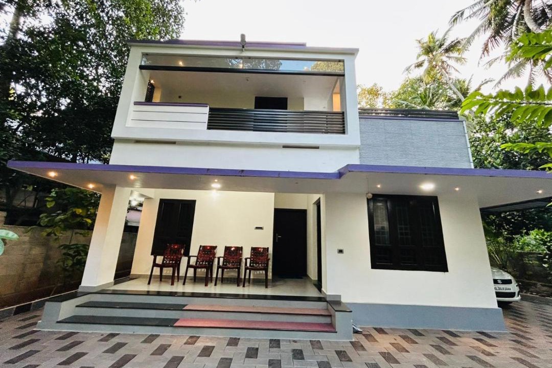Photo of Others in Poovar