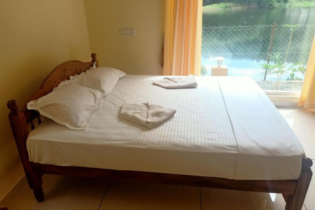 Photo of Bedroom in Chittar Lake