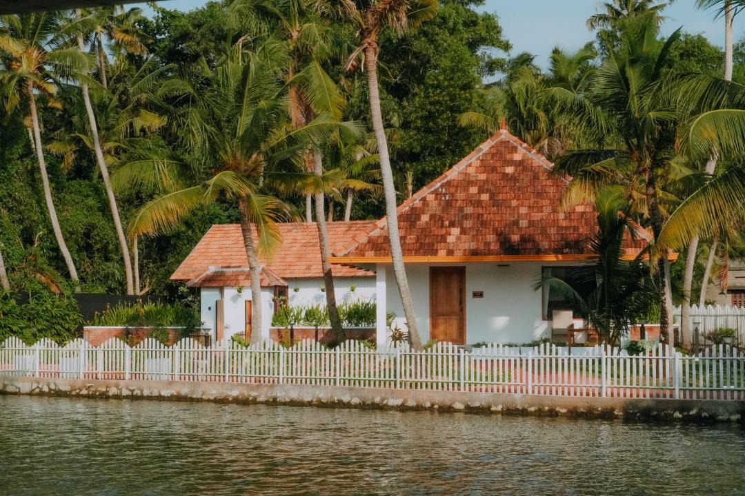 Photo of Others in Chirayinkil
