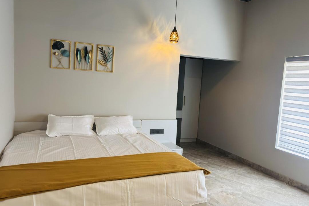 Photo of Bedroom in Pinangode