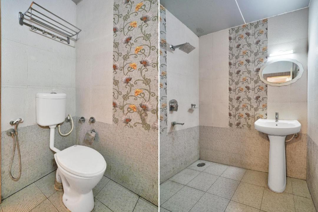 Photo of Bathroom in Kushalnagar