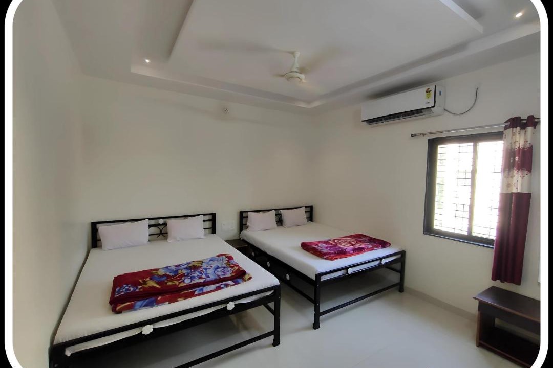 Photo of Bedroom in Shirdi