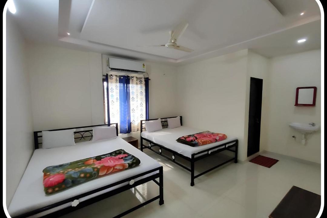 Photo of Bedroom in Shirdi