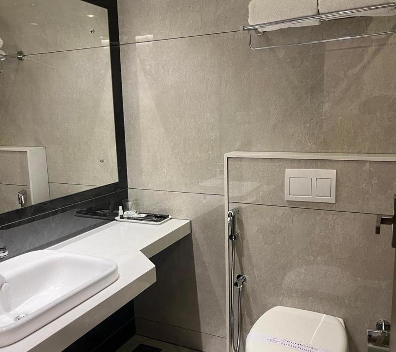 Photo of Bathroom in Tiruppattur