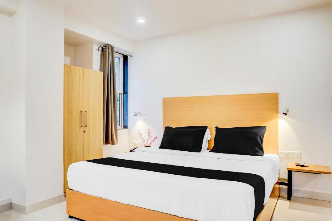 Photo of Bedroom in Hadapsar