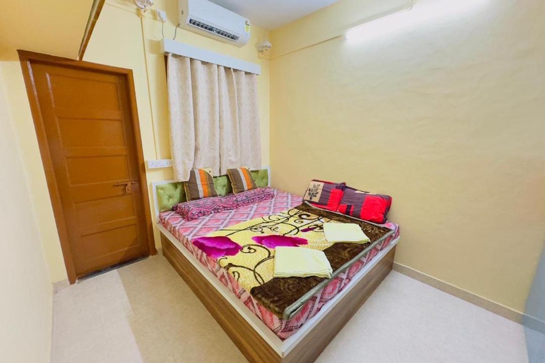 Photo of Bedroom in Ratnagiri